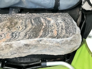 Granitsockel zu verschenken Bild 2