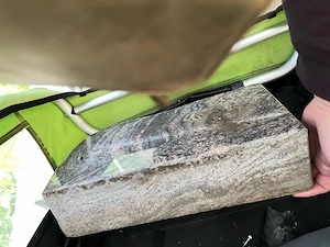 Granitsockel zu verschenken Bild 3