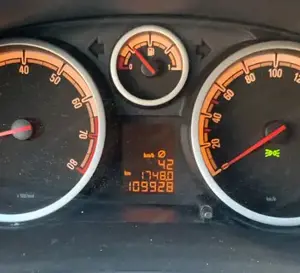 Auto Opel Corsa gebraucht  Bild 4