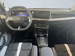 Opel Frontera Bild 8