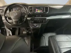 Opel Zafira Bild 8