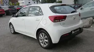Kia Rio Bild 7