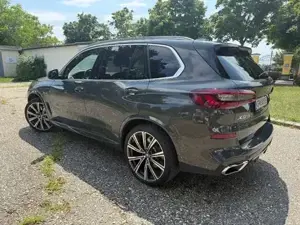 BMW X5 M-Paket Bild 2