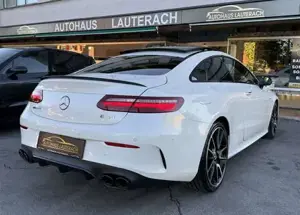 Mercedes-Benz E-Klasse Bild 3