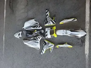 Verkaufe Husqvarna 701 Supermoto  Bild 2