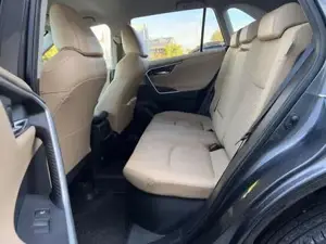 Toyota RAV4 Bild 9
