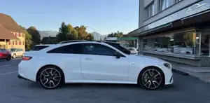 Mercedes-Benz E-Klasse Bild 4