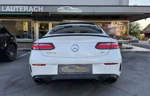 Mercedes-Benz E-Klasse Bild 2