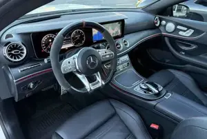 Mercedes-Benz E-Klasse Bild 12