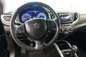 Suzuki Baleno Bild 4