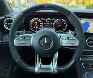 Mercedes-Benz E-Klasse Bild 16