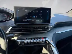 Peugeot 3008 Bild 8