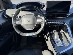 Peugeot 3008 Bild 11