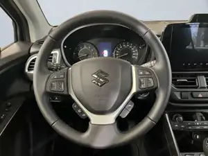 Suzuki S-Cross Bild 7