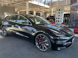 Tesla Model 3 Bild 8