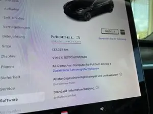 Tesla Model 3 Bild 3