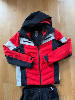 Top Skianzug, Jacke und Hose - wie neu! Bild 5