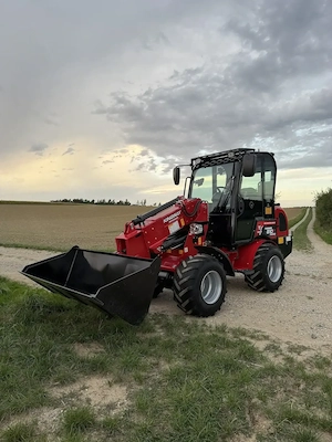 Radlader Teleskoplader 810 T Kubota KINGWAY DEUTSCHLAND