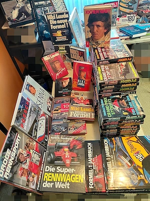 F1 Bücher Sammlung ein MUSS für Fans und Sammler.  Bild 2