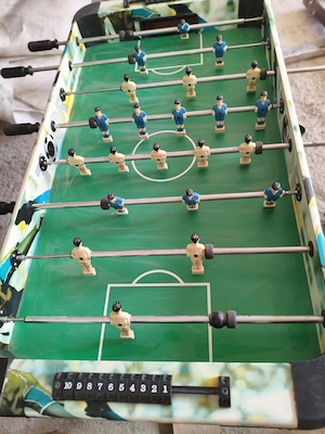 Tischfußball - Fußballkasten  - Kicker Bild 2