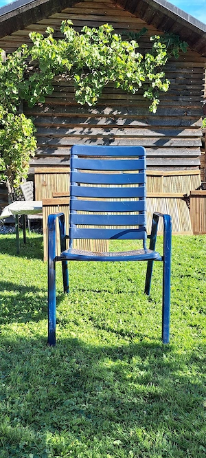 Gartenmöbel Bild 2