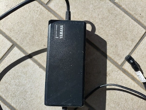 Original Yamaha E-Bike Ladegerät PASC5 (X0S-00) Bild 2
