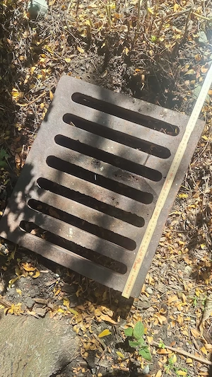 Gullydeckel, Kanaldeckel aus Gusseisen