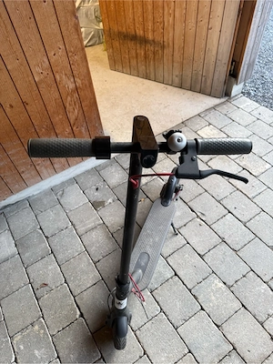 Xiaomi E-Scooter für Bastler   Defekt (Ladedefekt   Akku vermutlich defekt) Bild 4