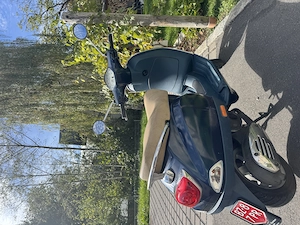 Vespa LX 50 Bild 3