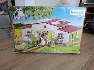 Schleich Pferdestall  Bild 4