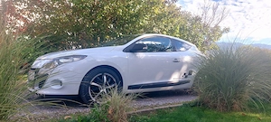 Renault Megane III Coupe Bild 2