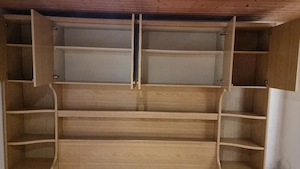 Wandschrank Bild 3