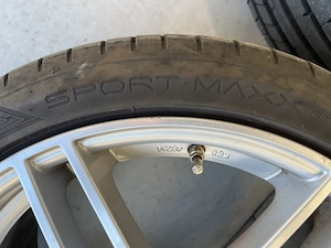 VW Passat, Golf, Skoda, Felgen 18  mit Sommerreifen  Bild 4