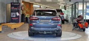 BMW X5 Bild 8