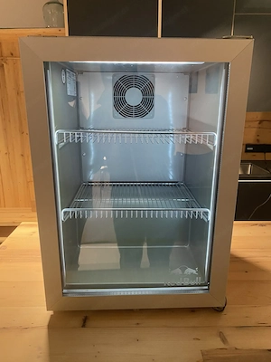 Red Bull Mini Kühlschrank - guter Zustand! Bild 3