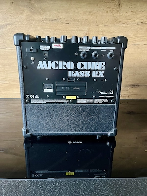 Roland Micro Cube Bass RX   Bassverstärker, auch mit Batterie Bild 4