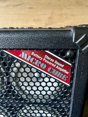 Roland Micro Cube Bass RX   Bassverstärker, auch mit Batterie Bild 2