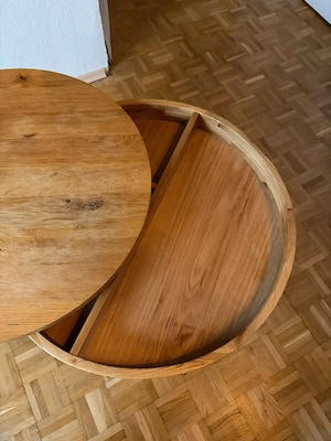 kleiner vollholztisch zu verkaufen Bild 2