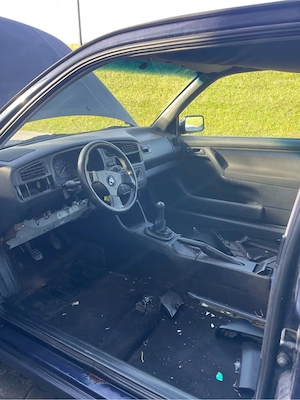 Bastlerfahrzeug VW Golf GTI 16 V Bild 9
