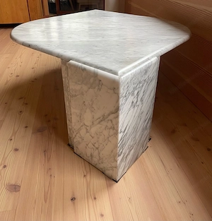 Couchtisch aus Carrara-Marmor  Bild 3