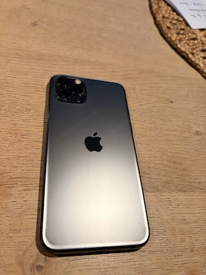 Apple iPhone 11 Pro - 64 GB - Batterie 86% - offen für alle Bild 2