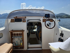Frauscher Venezia 707 Elektro - Top gepflegt, neu ausgestattet, sofort fahrbereit Bild 8