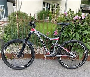 Giant Mountainbike 27,5 Zoll   Fully, gebraucht Bild 2