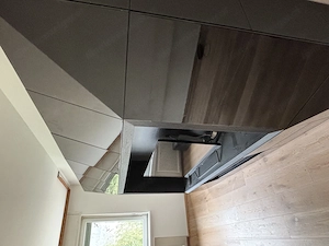 Wohnwand in Hochglanzoptik mit viel Stauraum Bild 2