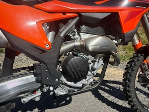 2025 KTM 250 SX-F Bild 5