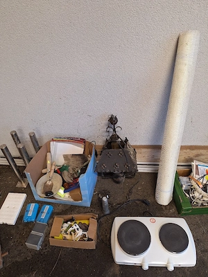 Flohmarktsachen Flohmarkt Staubsauger Weinregal Trödel Bild 4