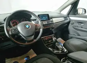 BMW 2er Bild 7