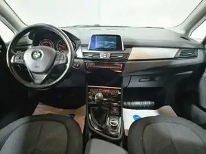 BMW 2er Bild 8