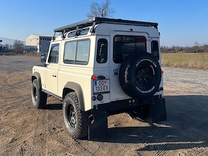 Land Rover Defender 90 TD5 Bild 4