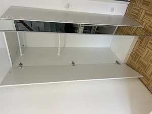 Kleiderschrank IKEA zu verschenken